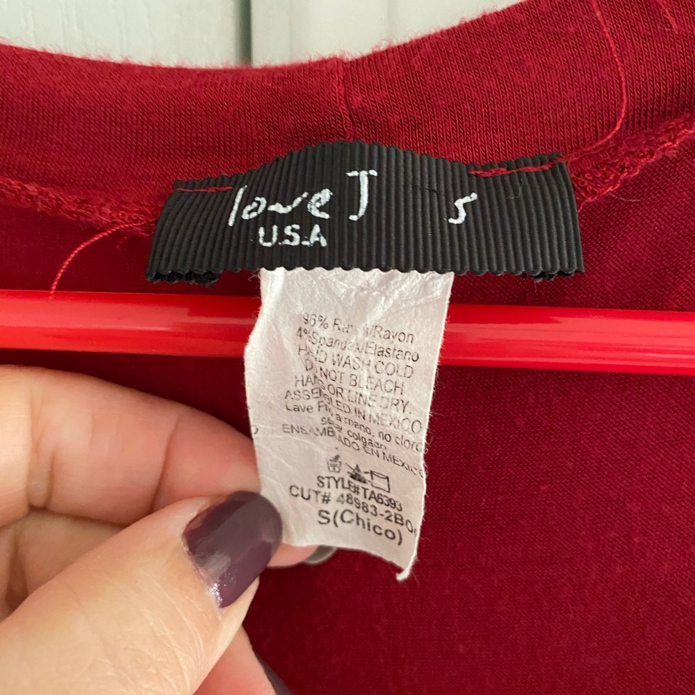 Soft Red Top - Picture 4 of 4
